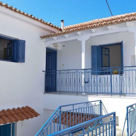 Aquarella - Dreamy View Apartment In Centre Of Poros Poros Town Extérieur photo