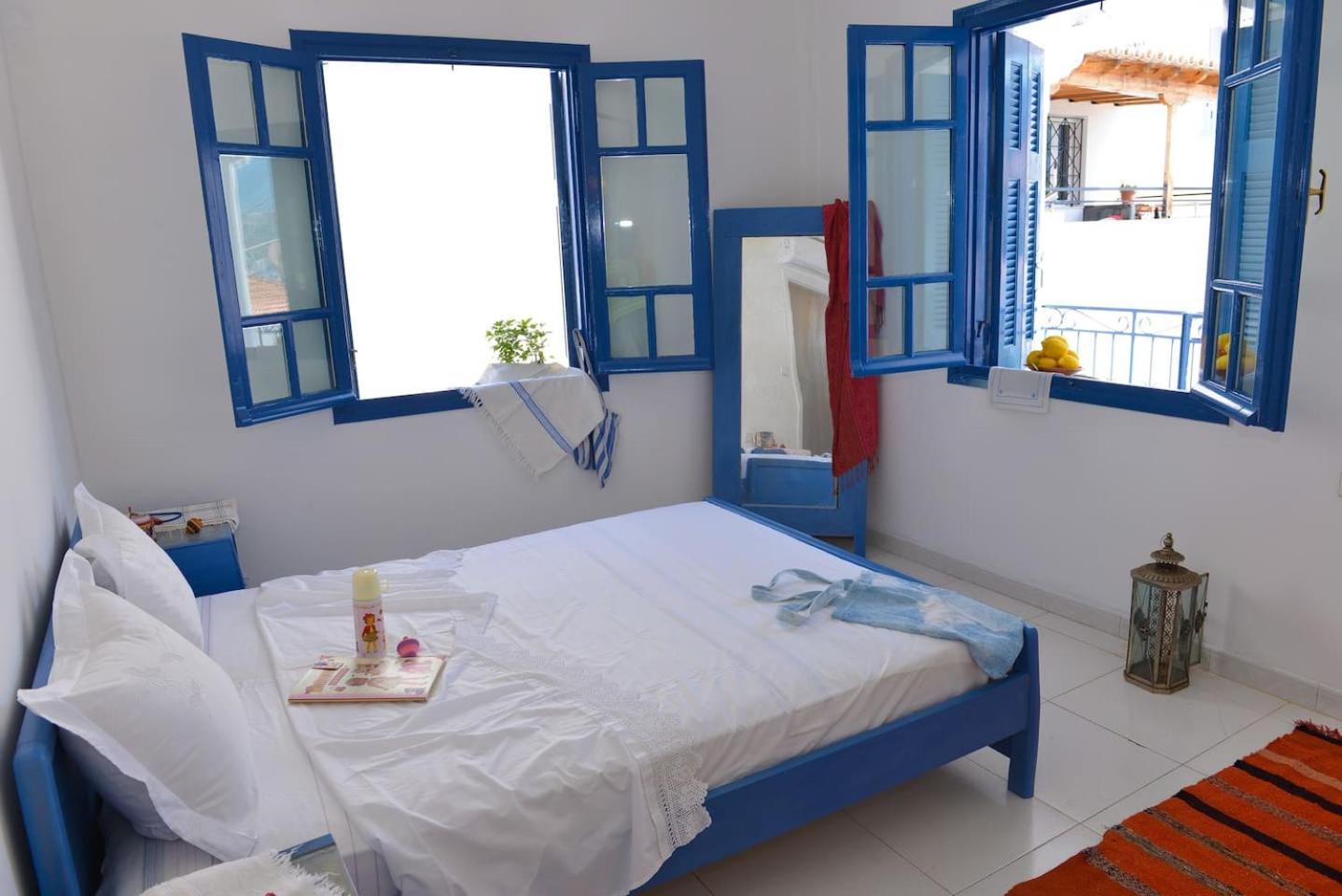 Aquarella - Dreamy View Apartment In Centre Of Poros Poros Town Extérieur photo