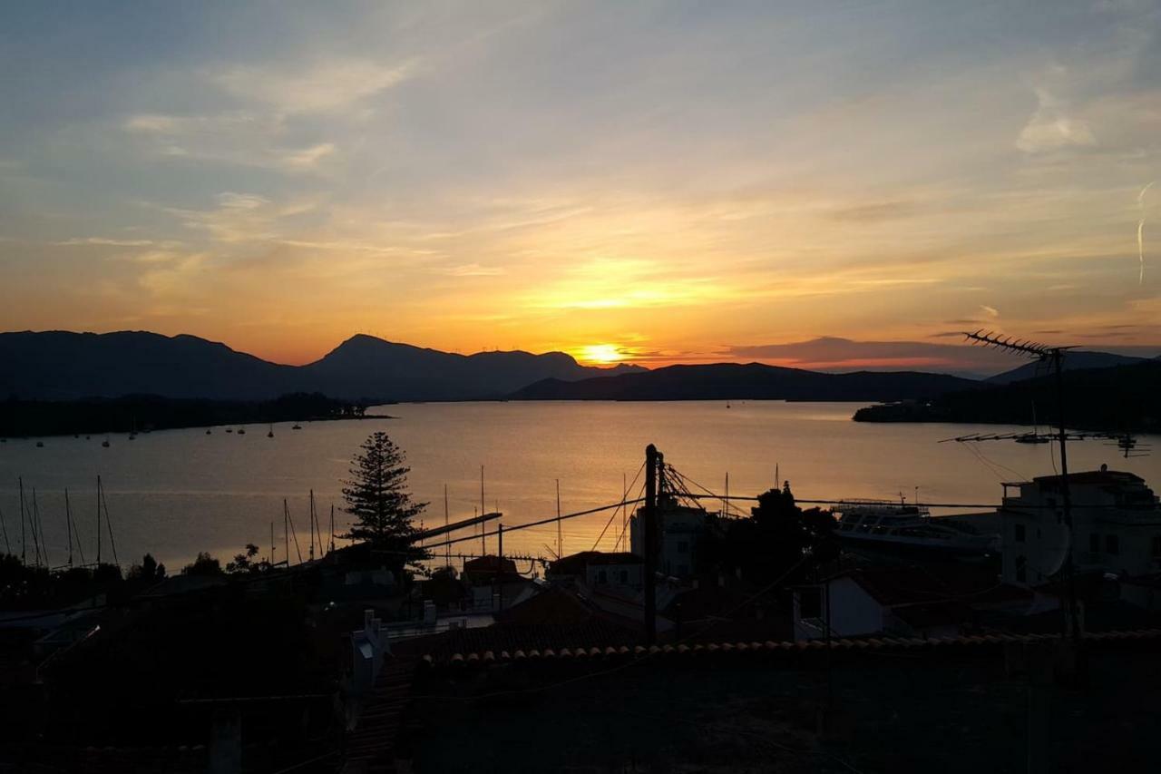 Aquarella - Dreamy View Apartment In Centre Of Poros Poros Town Extérieur photo